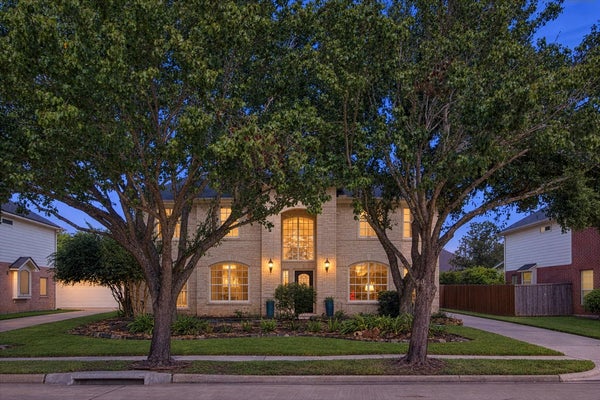 2417 LA ROCHELLE CT, SEABROOK, TX 77586 - Image 5b9d984b50bb2daf4e4377471245b3b6/1234091081