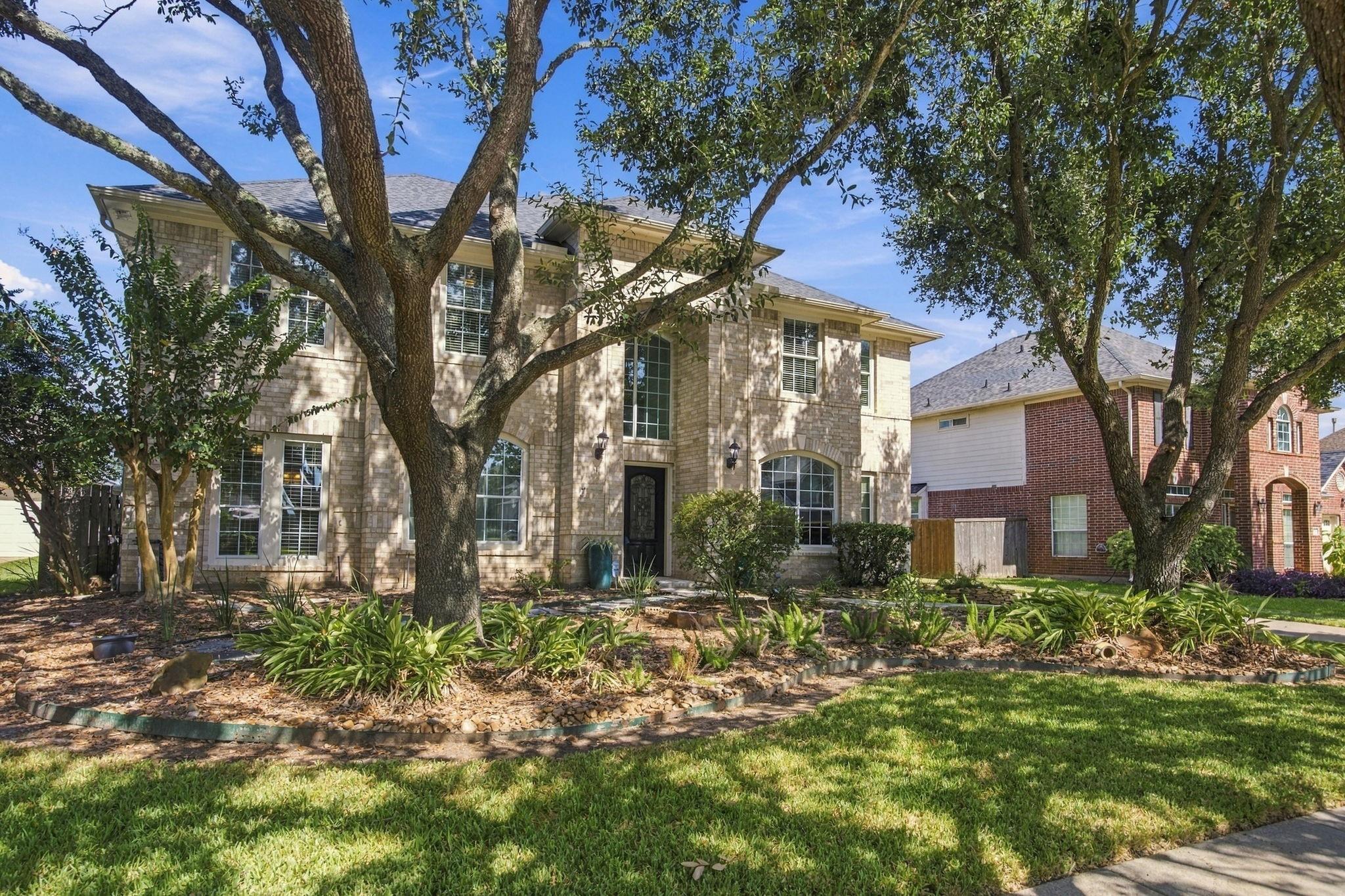 2417 La Rochelle Court