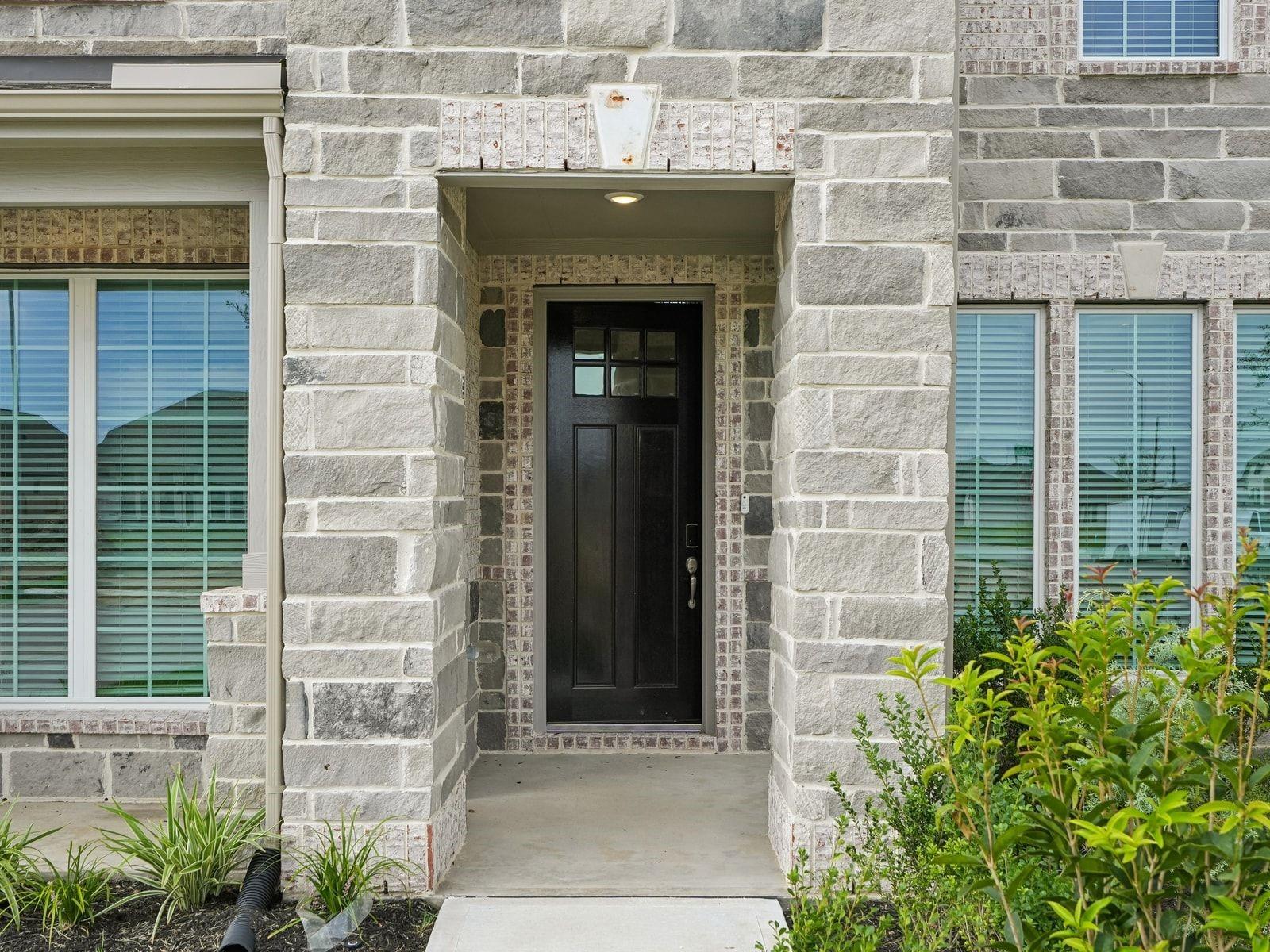 5233 Great Oaks Drive