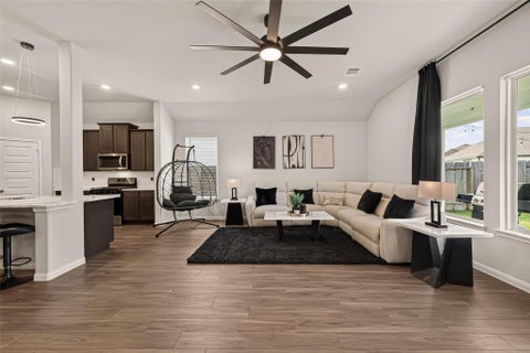 Photo of 3013 Chestnut Lane, Brookshire, TX 77423 (MLS # 47731470)