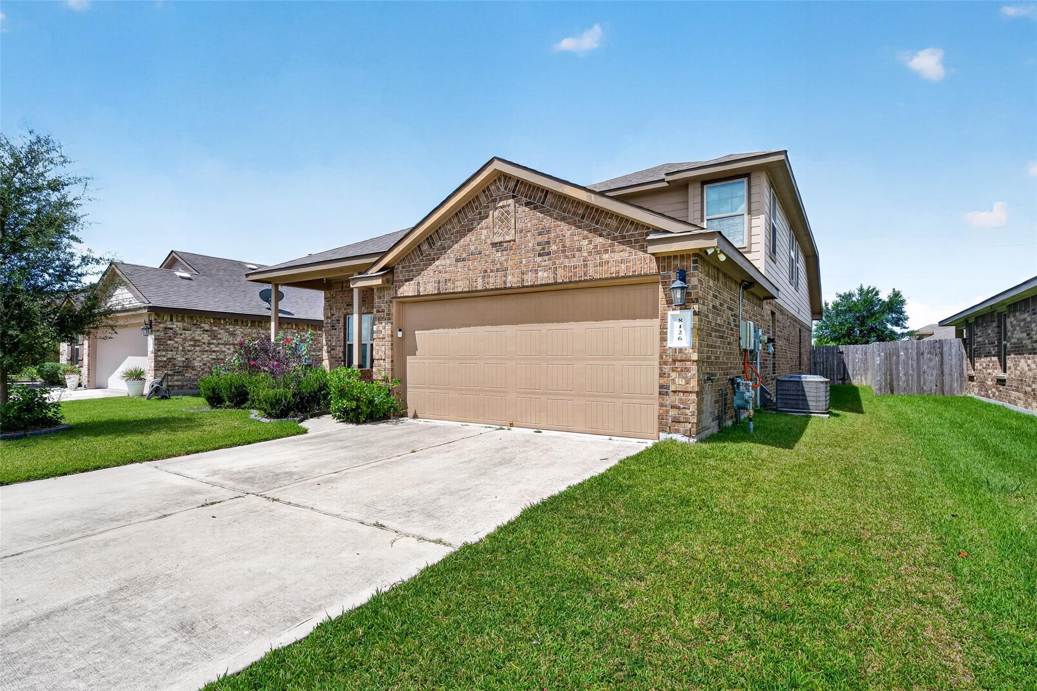 8126 Oakleaf Meadow Court