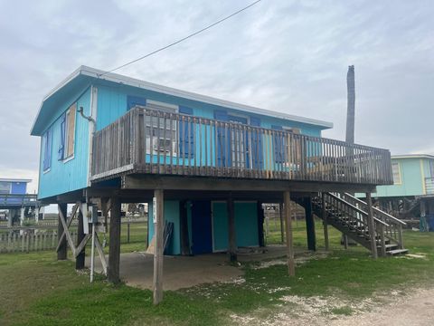 Photo of 414 Caisson Street, Surfside Beach, TX 77541 (MLS # 8125364)
