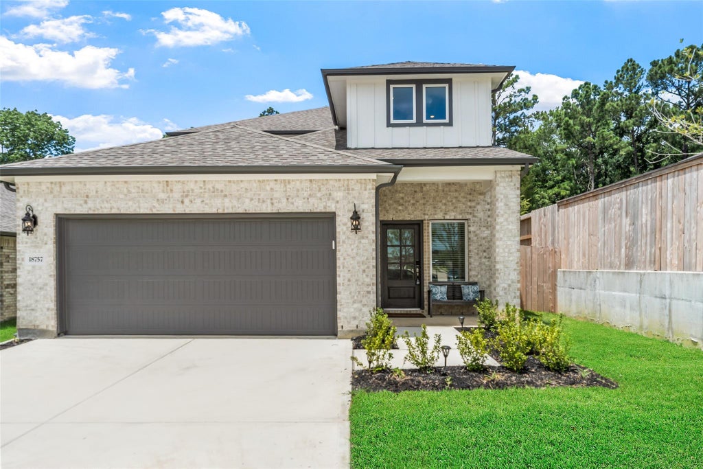Photo of 18757 Timber Glen Drive, Conroe, TX 77316 (MLS # 71827291)