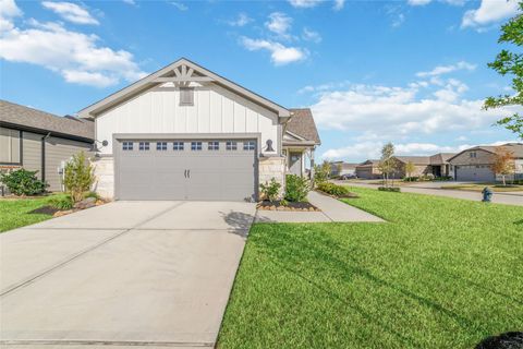 Homes For Sale - 14435 Garden Grove Court<br/> Willis, TX 77318