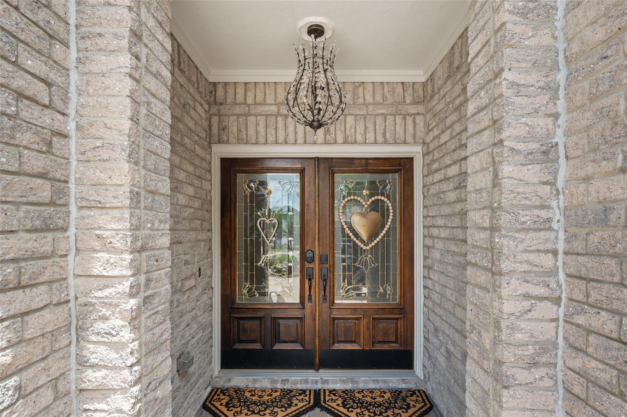 17 Bentwood Drive