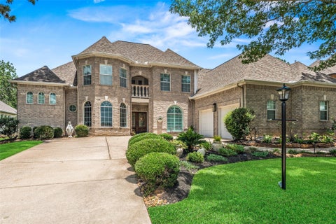 Photo of 17 Bentwood Drive, Montgomery, TX 77356 (MLS # 31619642)