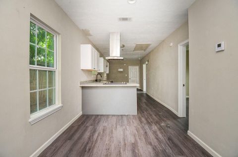 Tiny photo for 4203 New Orleans Street, Houston, TX 77020 (MLS # 16060383)