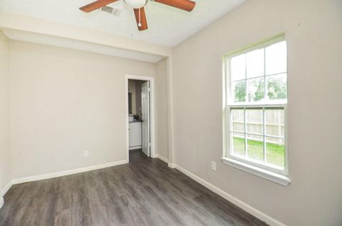 Tiny photo for 4203 New Orleans Street, Houston, TX 77020 (MLS # 16060383)