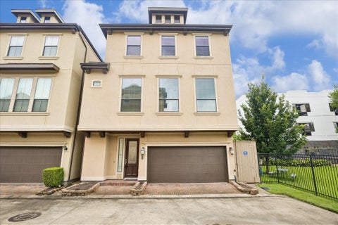 Photo of 3002 Soutine Street, Houston, TX 77021 (MLS # 72492771)