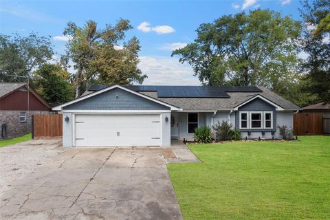 Photo of 13114 Pantano Drive Dr, Houston, TX 77065 (MLS # 93768205)