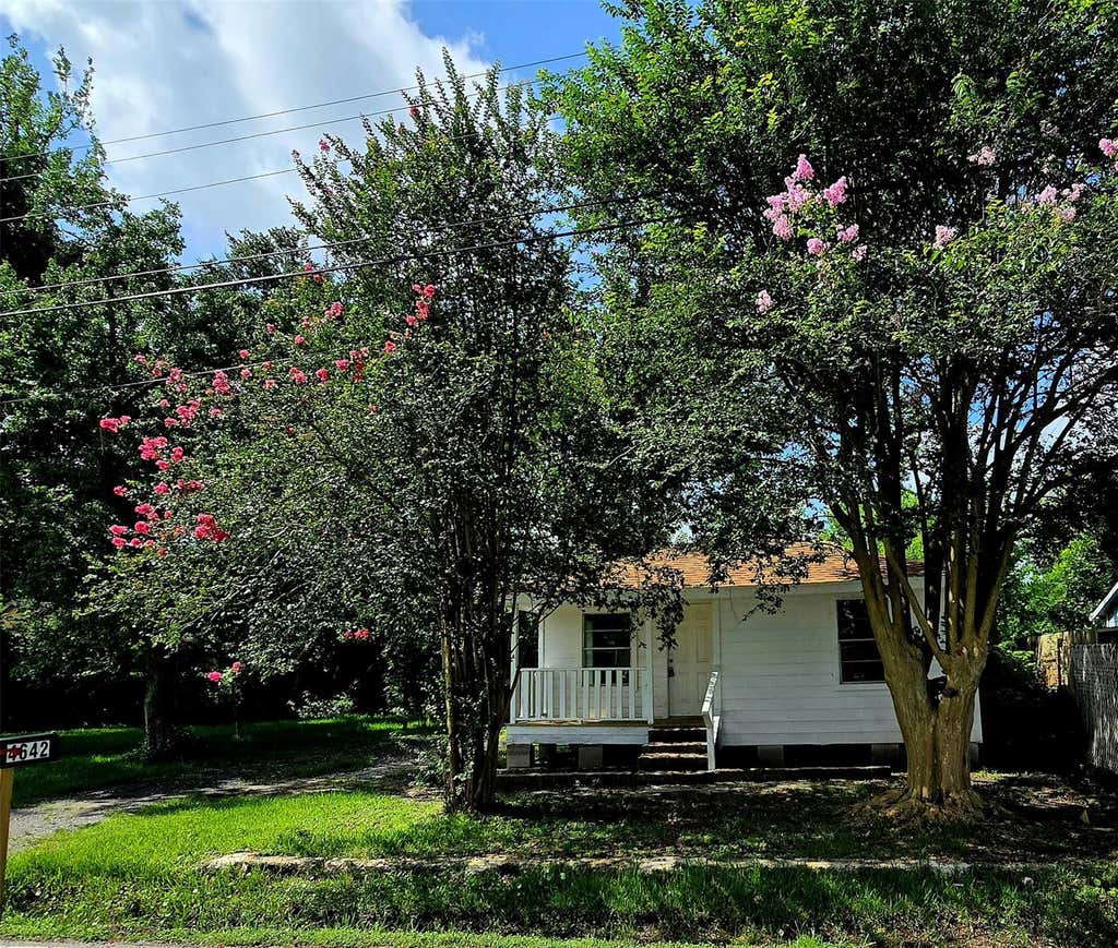 Photo of 4642 Mierianne Street, Houston, TX 77093 (MLS # 29327625)