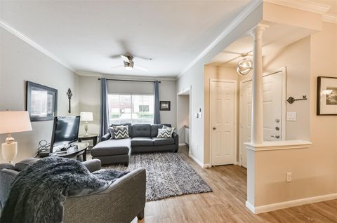 Photo of 1330 Old Spanish Trail #8104, Houston, TX 77054 (MLS # 18023585)