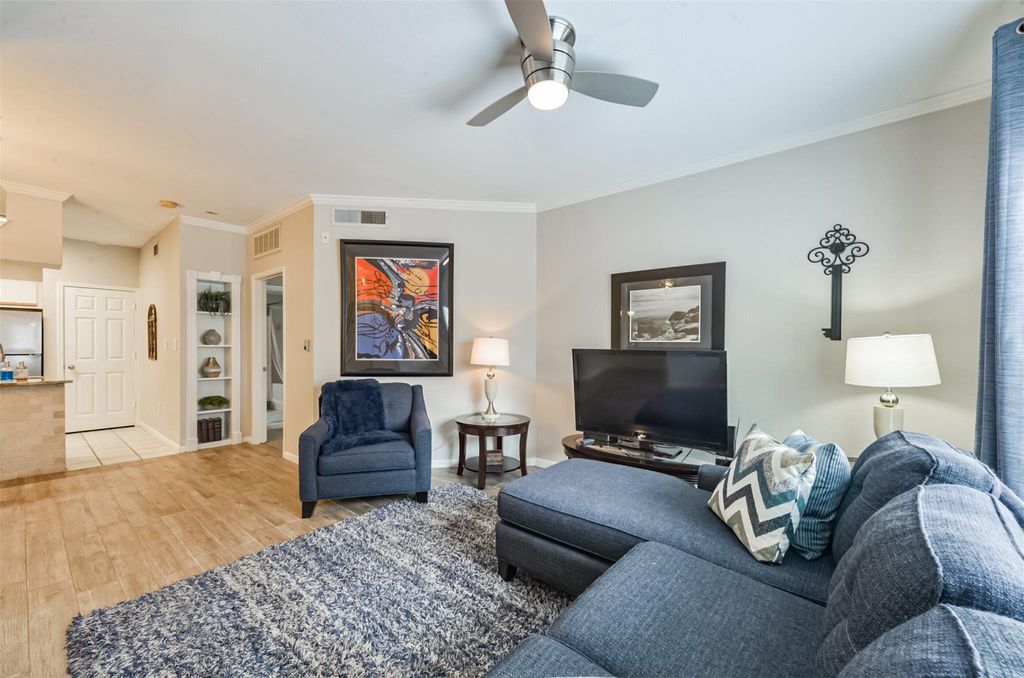 Photo of 1330 Old Spanish Trail #8104, Houston, TX 77054 (MLS # 18023585)