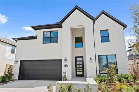 Photo of 12430 Palo Pinto View Drive, Cypress, TX 77433 (MLS # 19577792)