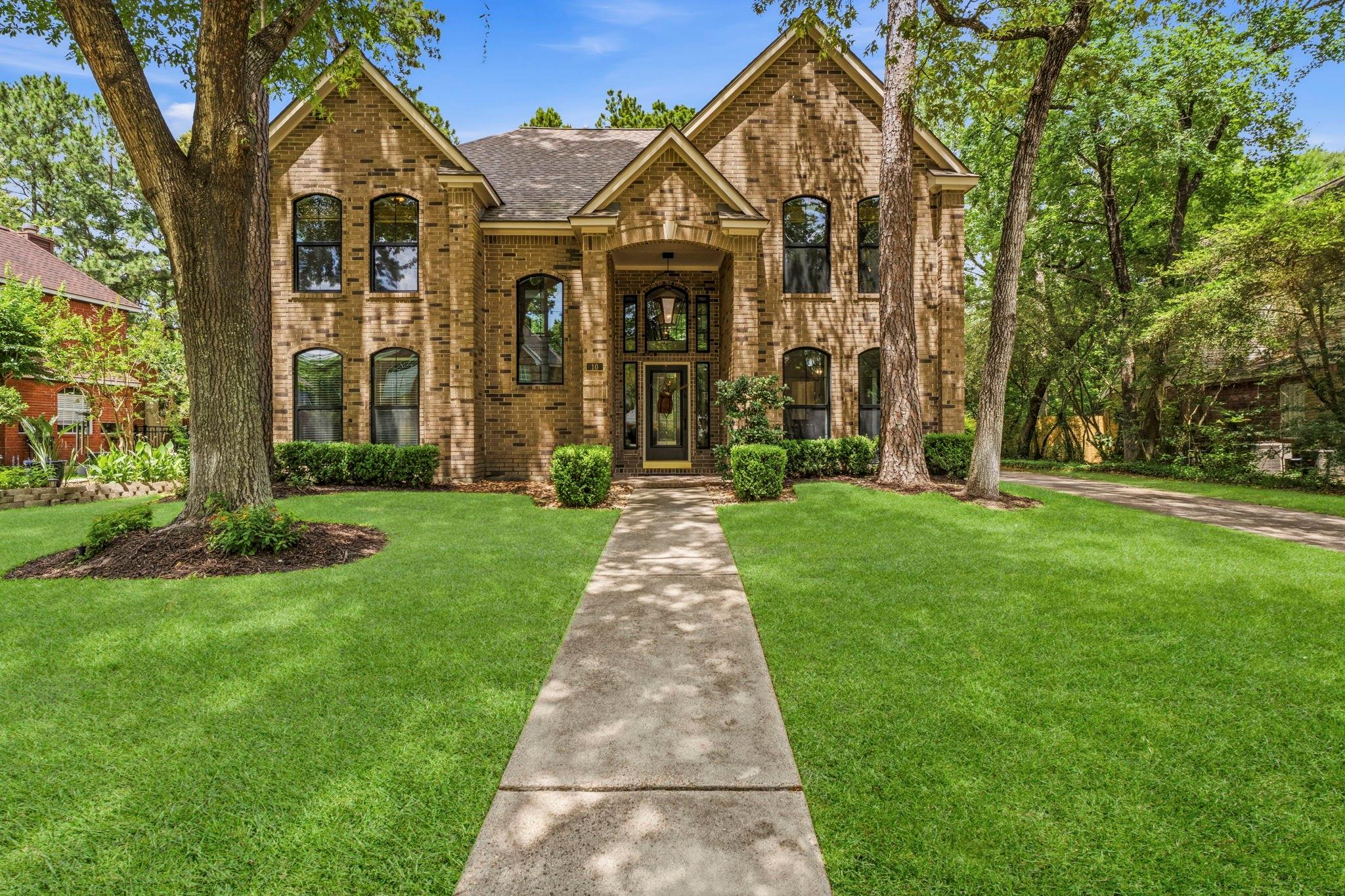 10 Brookline Court