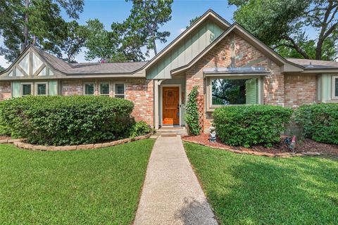Photo of 23011 Fox Hunt Drive, Spring, TX 77389 (MLS # 26765518)