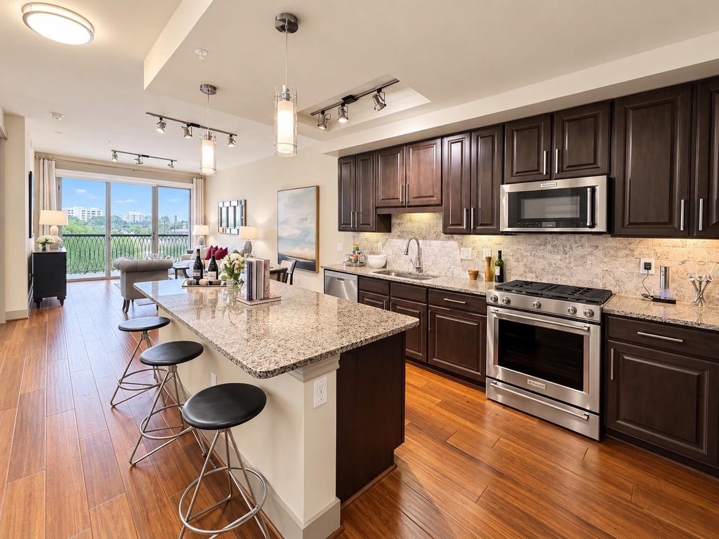 Photo of 10401 Town And Country Way #313, Houston, TX 77024 (MLS # 4173396)