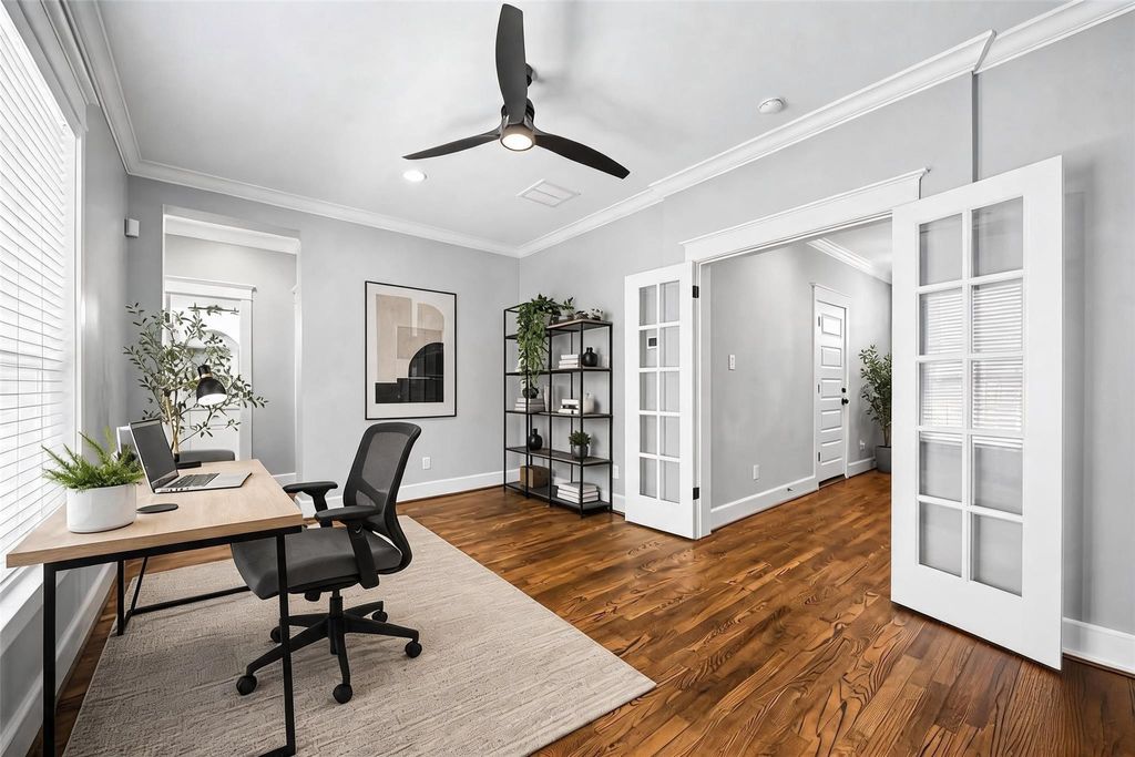Photo of 415 W 16th Street #D, Houston, TX 77008 (MLS # 38531074)