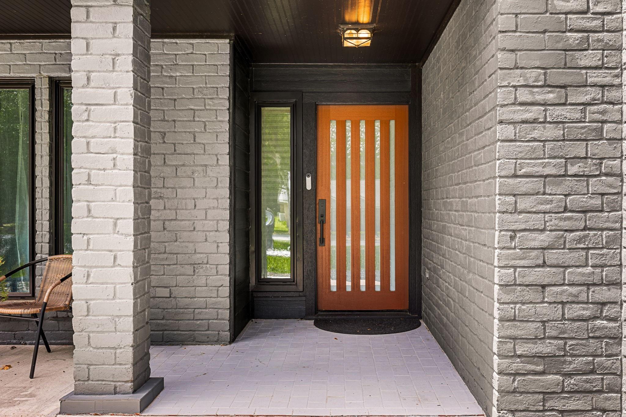 12511 Oak Plaza Drive