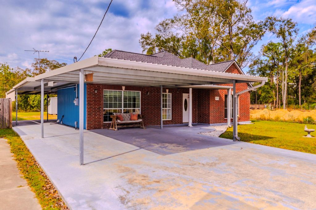 Photo of 20910 Oakshade Drive, New Caney, TX 77357 (MLS # 89127805)