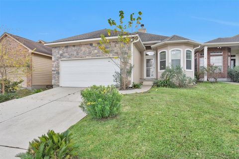 Photo of 111 Cove Place, Montgomery, TX 77356 (MLS # 59778794)
