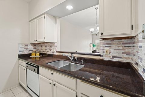 Tiny photo for 17491 Red Oak Drive #7491, Houston, TX 77090 (MLS # 92856121)