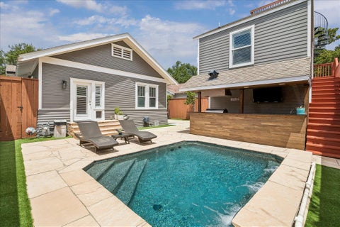 Photo of 618 Bayland Avenue, Houston, TX 77009 (MLS # 82539647)