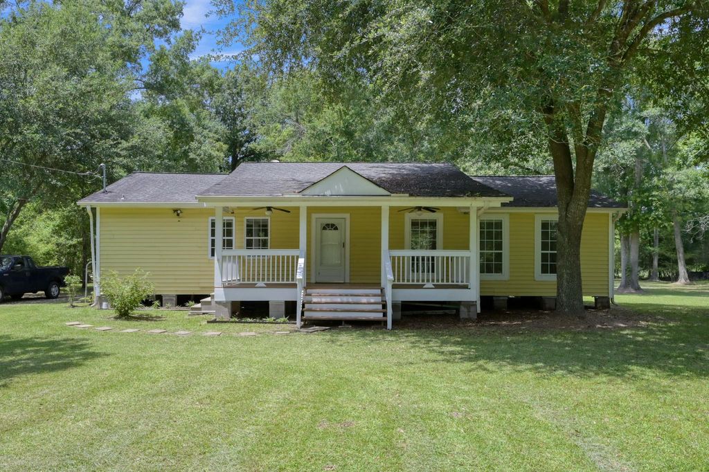 Photo of 20156 Roadway, New Caney, TX 77357 (MLS # 61056897)
