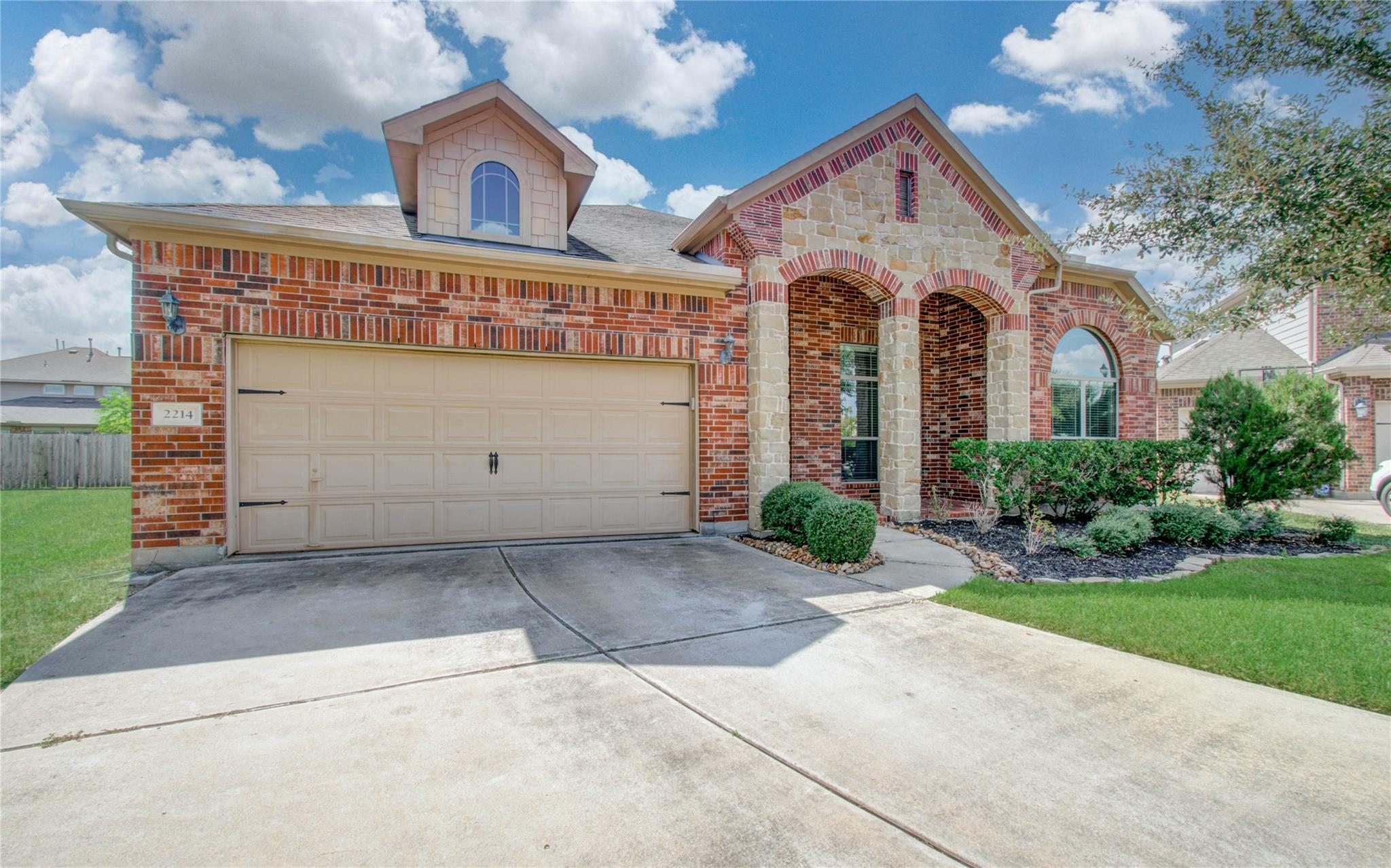 2214 Red Wren Circle