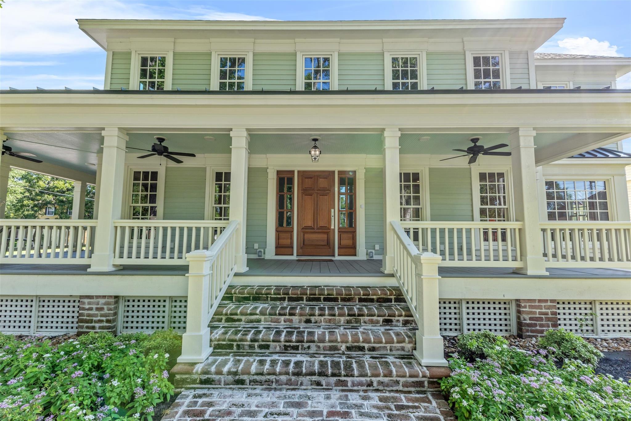 118 N Jones Avenue