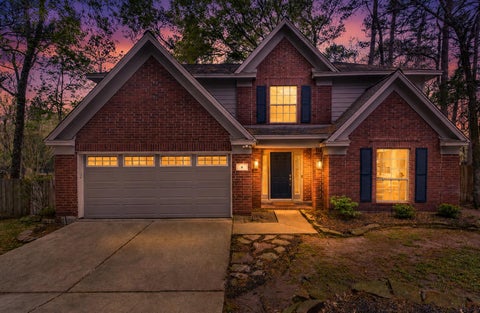 Photo of 6 Wind Poppy Court, The Woodlands, TX 77381 (MLS # 33572497)