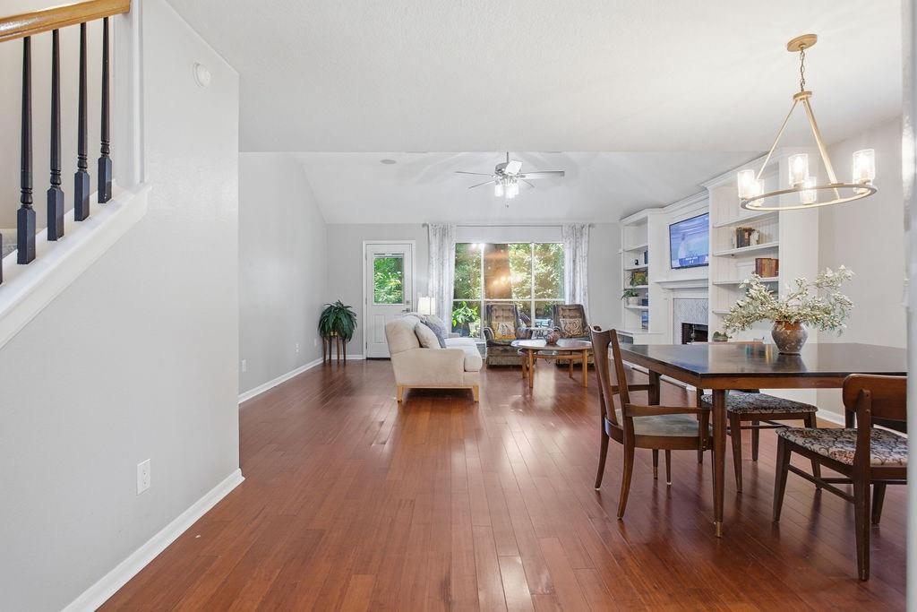 6 Wind Poppy Court