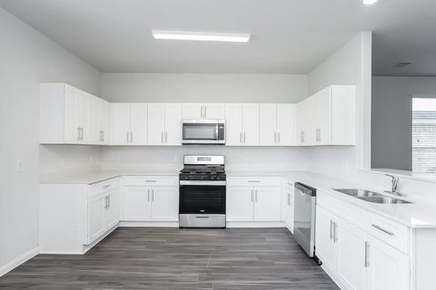 Photo of 823 Frontera Court, Richmond, TX 77406 (MLS # 77052551)