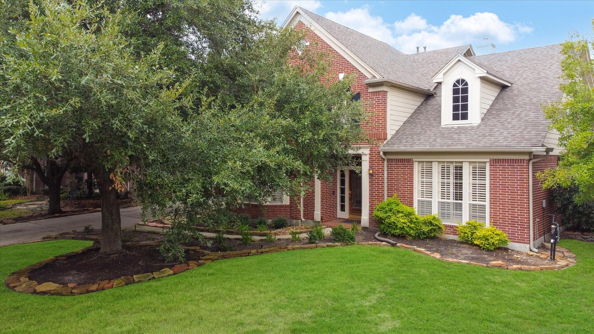 5718 Oakmoss Trail