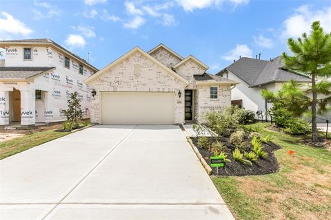 Photo of 13050 Brookwood Bend Lane, Conroe, TX 77302 (MLS # 34049477) Photo of 13050 Brookwood Bend Lane, Conroe, TX 77302 (MLS # 34049477)