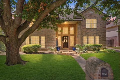Photo of 13415 Jessica Lane, Houston, TX 77069 (MLS # 80521948)