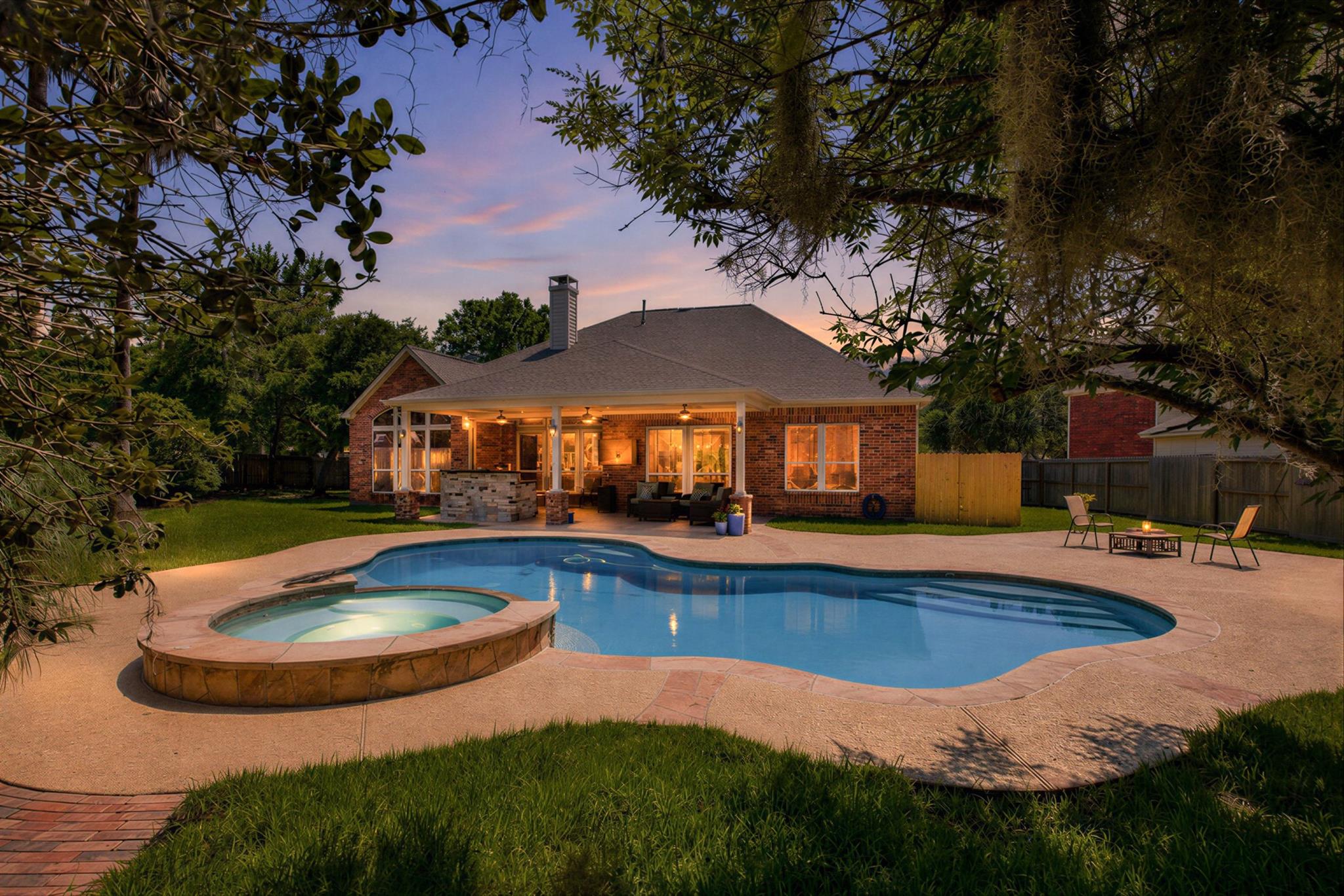 8902 Dakota Court