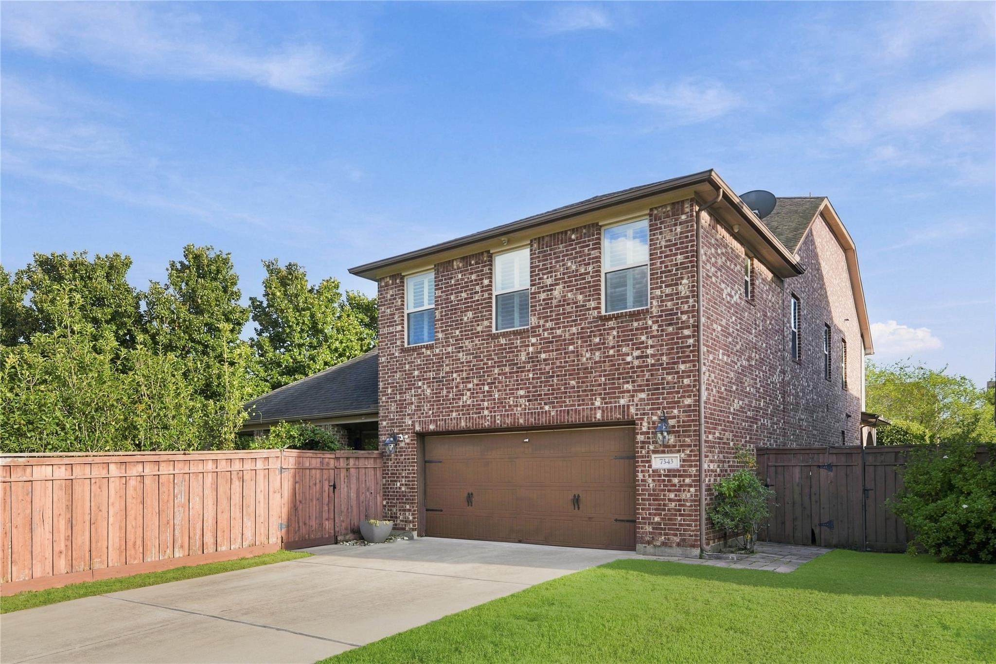 7343 Meadowcroft Boulevard