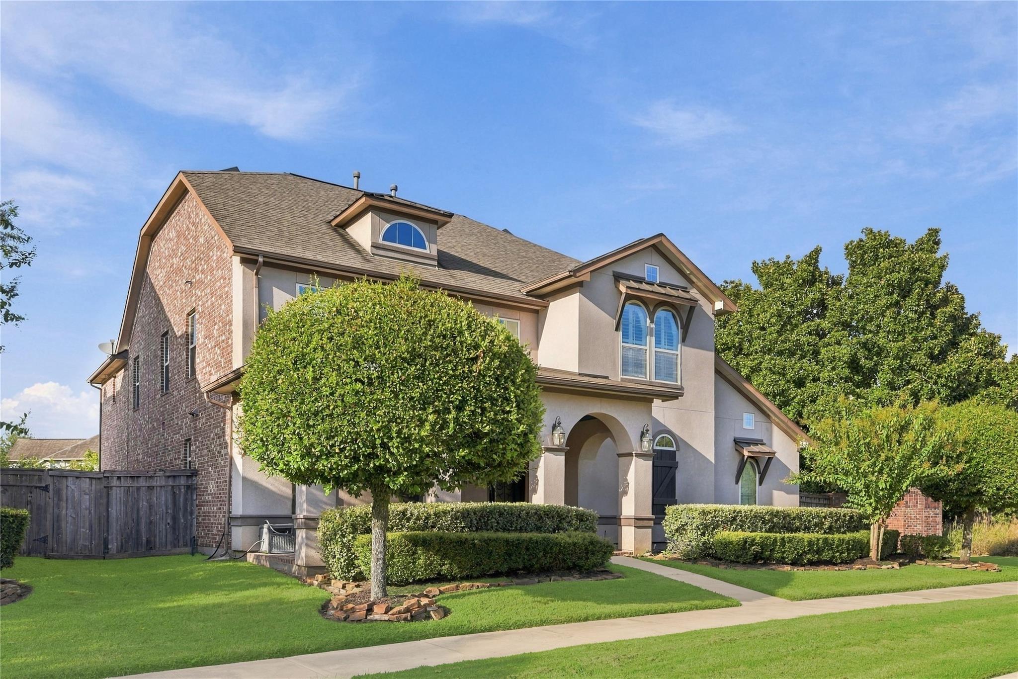 7343 Meadowcroft Boulevard