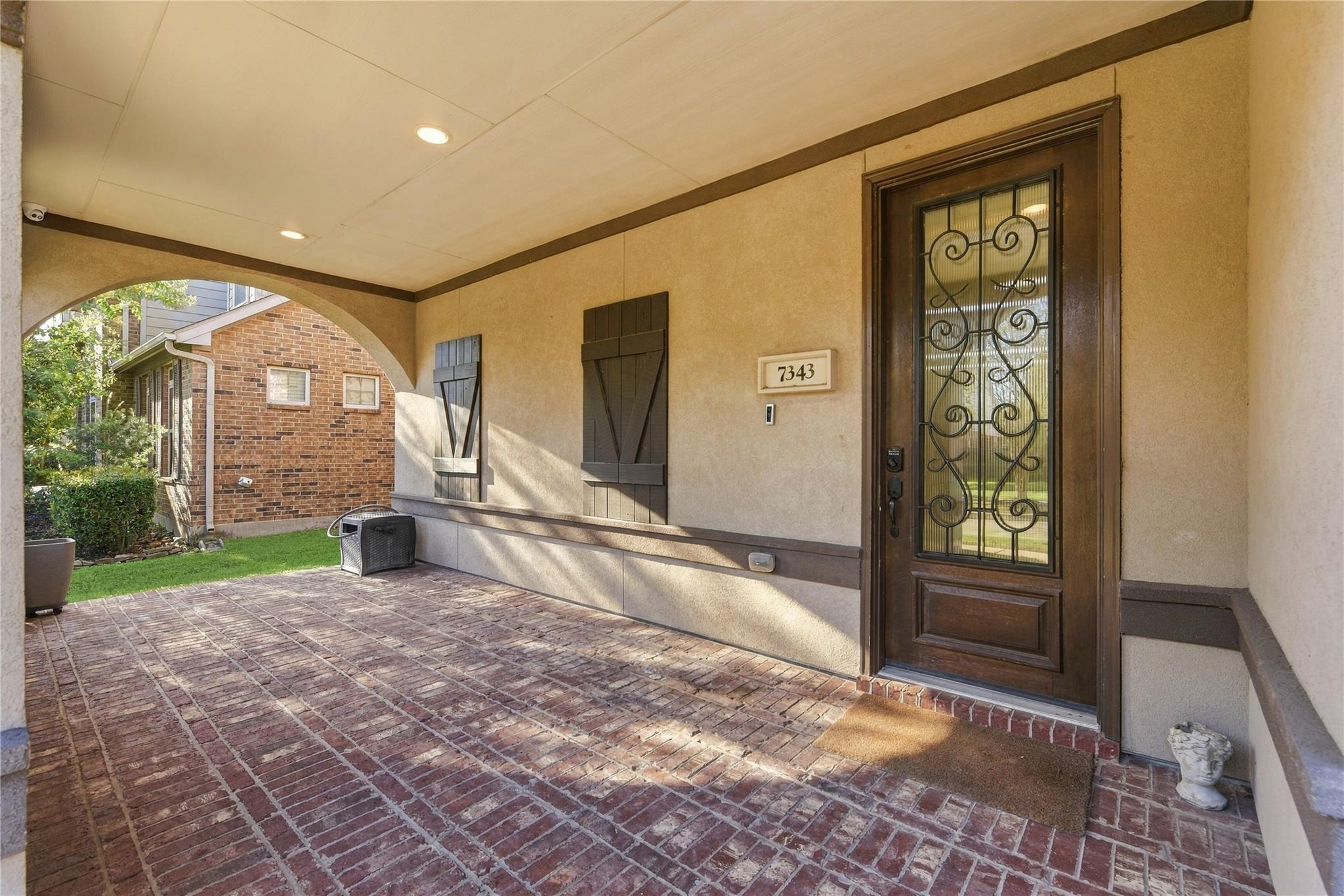 7343 Meadowcroft Boulevard