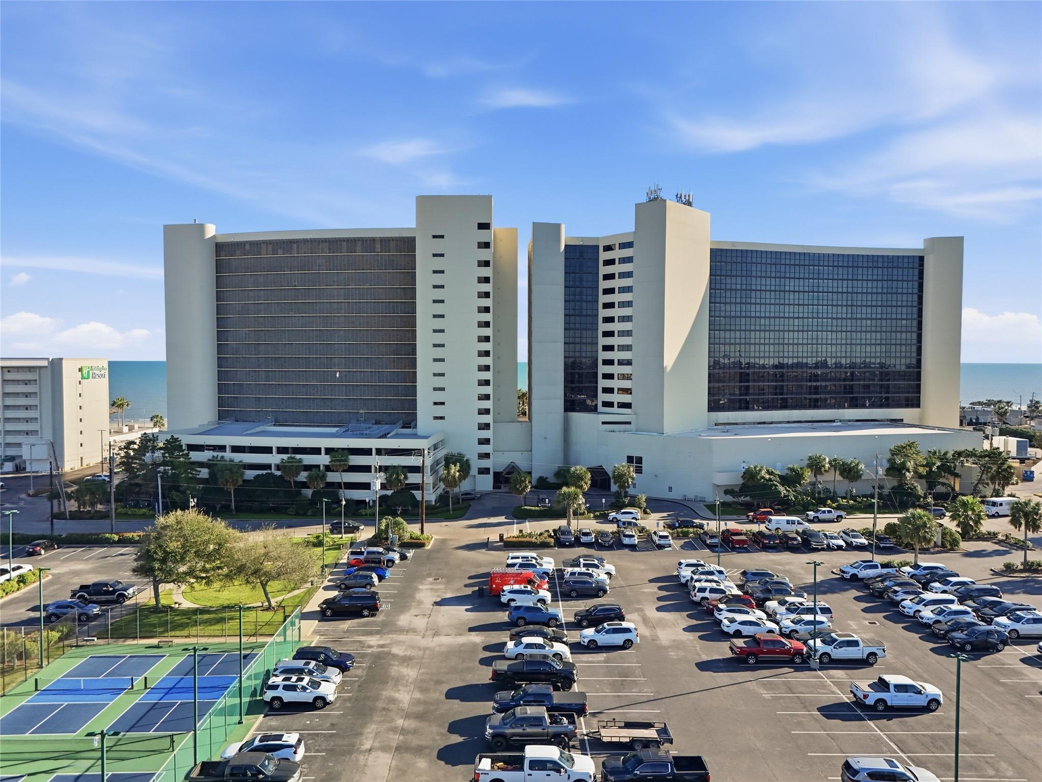 5220 Seawall Boulevard 532D