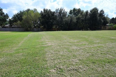 NA West Shore Drive Willis TX 77318
