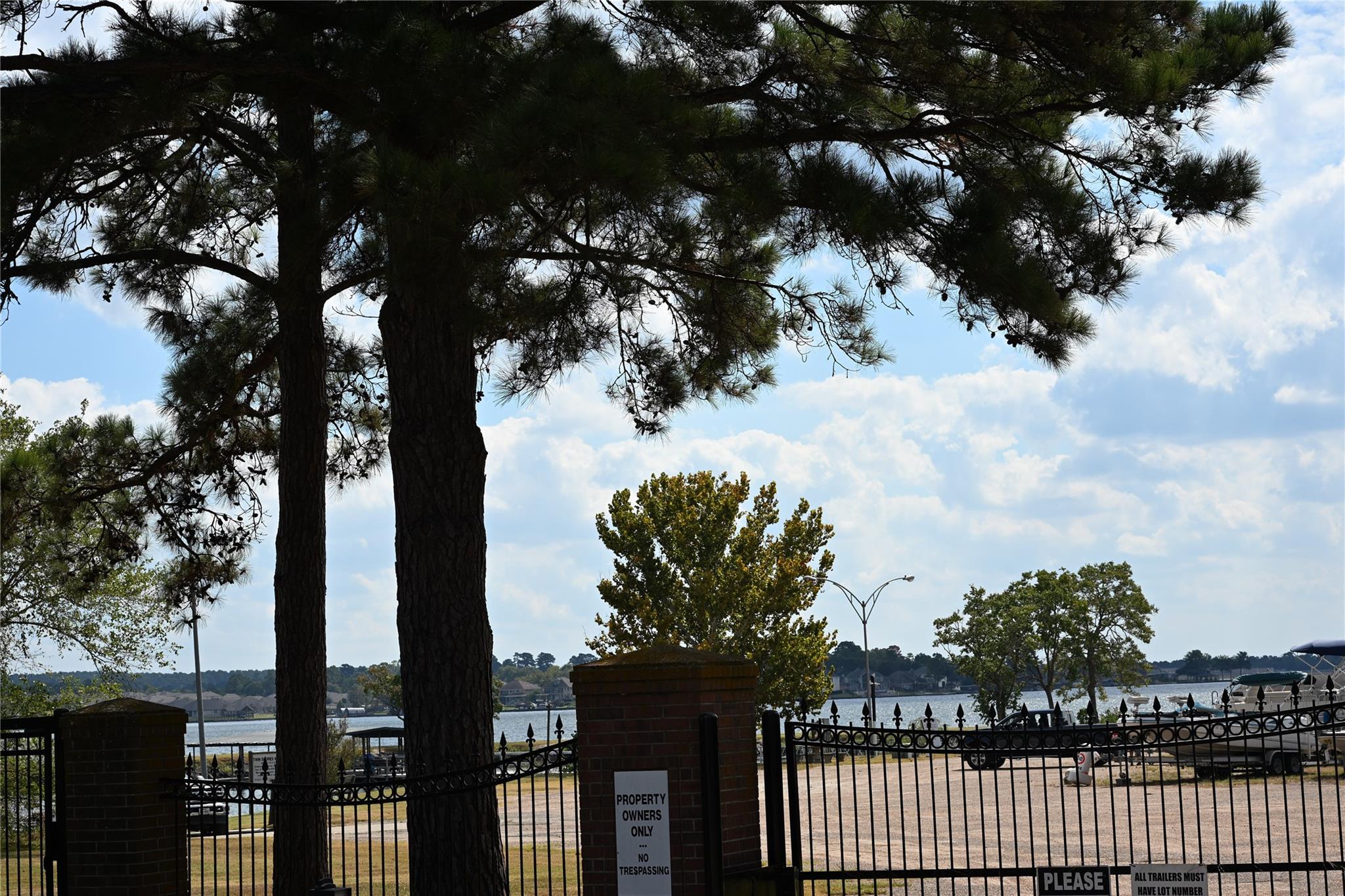 NA West Shore Drive