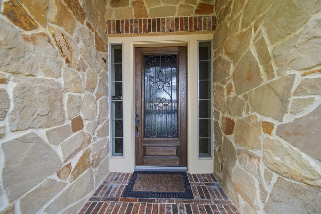 527 Jordan Creek Court