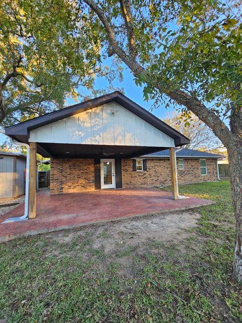 Photo of 201 Libby Circle W, Willis, TX 77378 (MLS # 31371998)