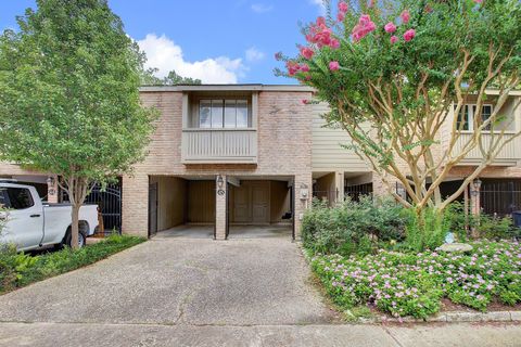 9400 Doliver Drive 45 Houston TX 77063