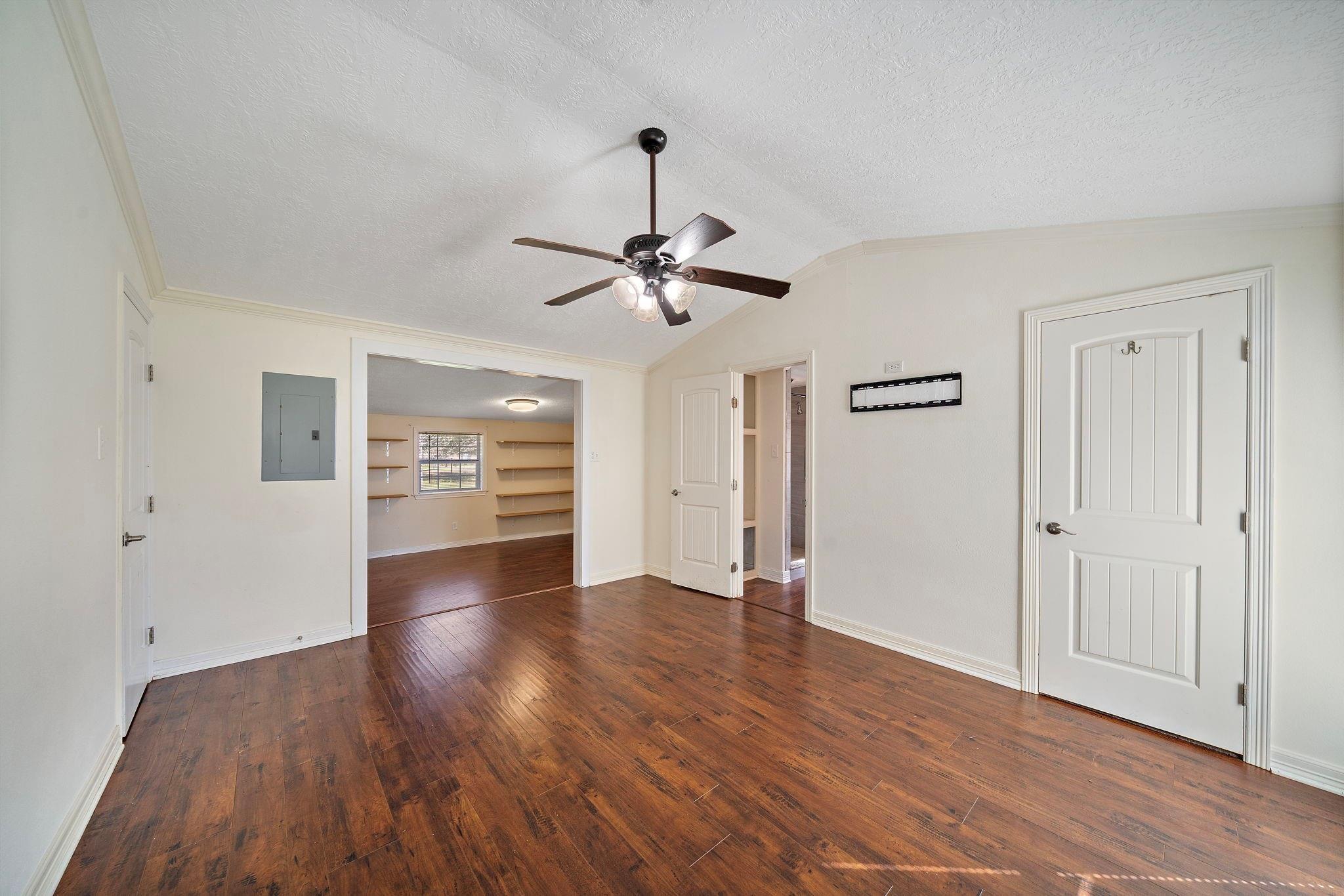 29115 Cherokee Lane