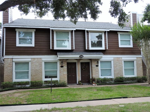 Photo of 708 Memorial Mews Street #C, Houston, TX 77079 (MLS # 65177298)