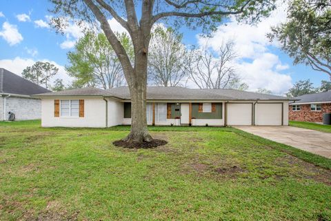 1318 Meadow Lark Street Deer Park TX 77536