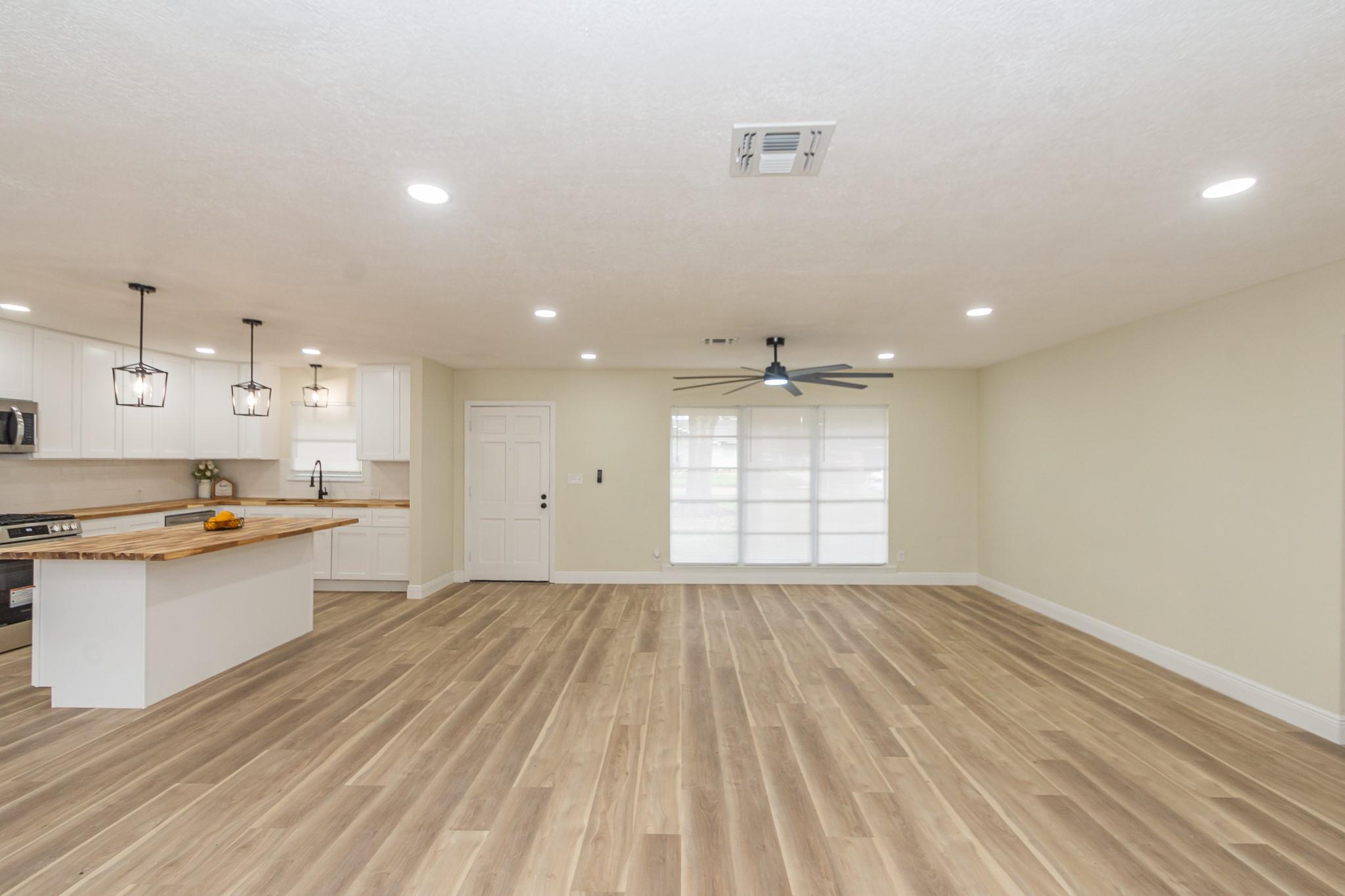 1318 Meadow Lark Street